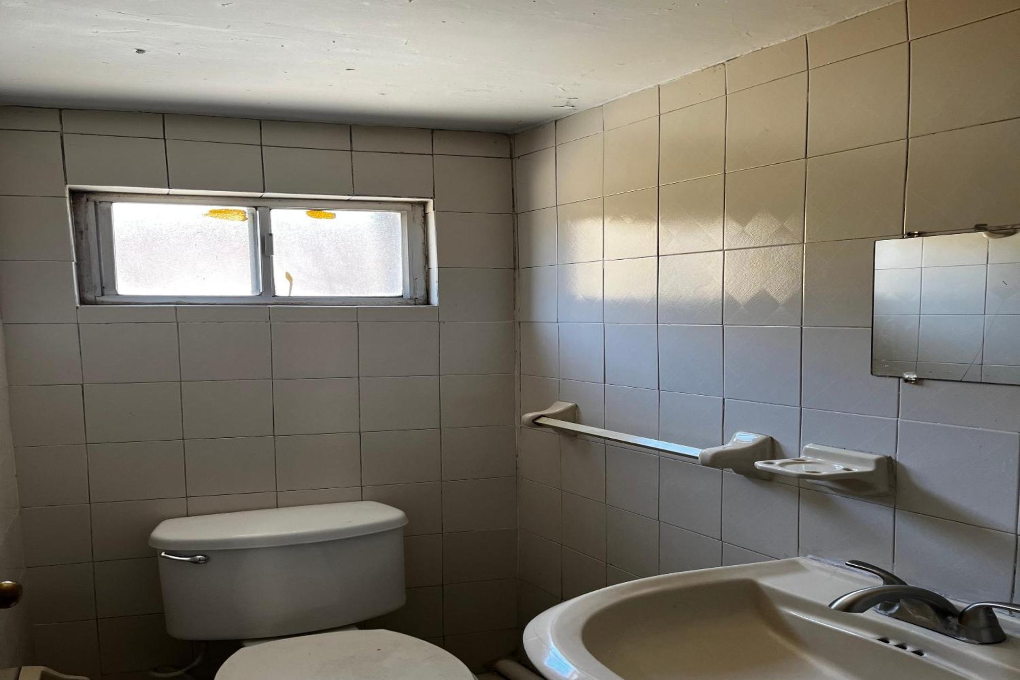 Oyo Hotel Linda Tijuana Kültér fotó