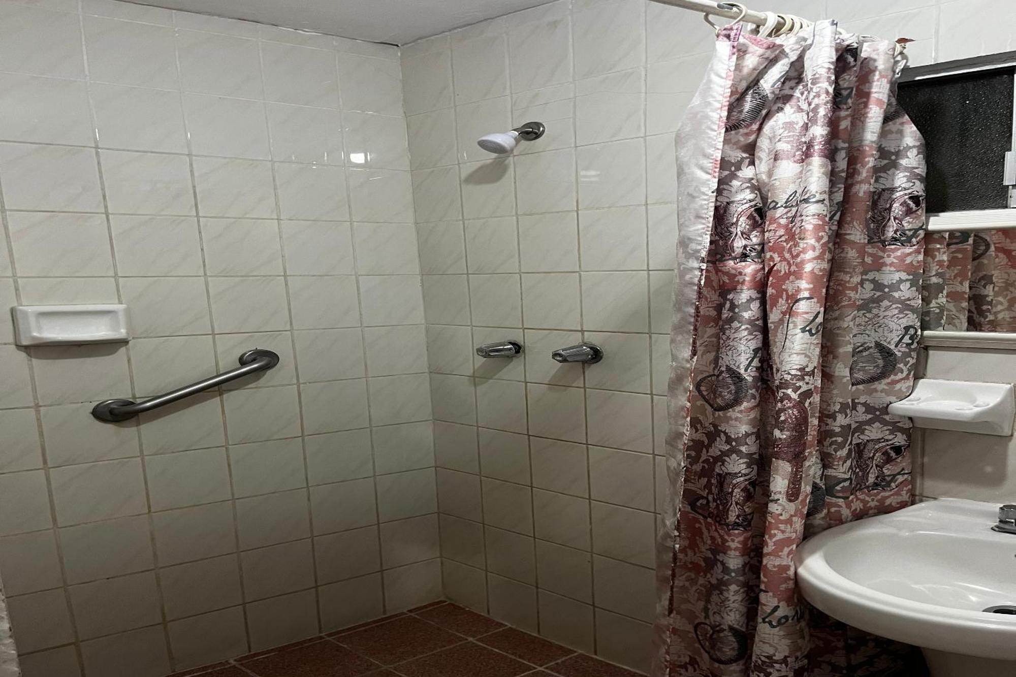 Oyo Hotel Linda Tijuana Kültér fotó