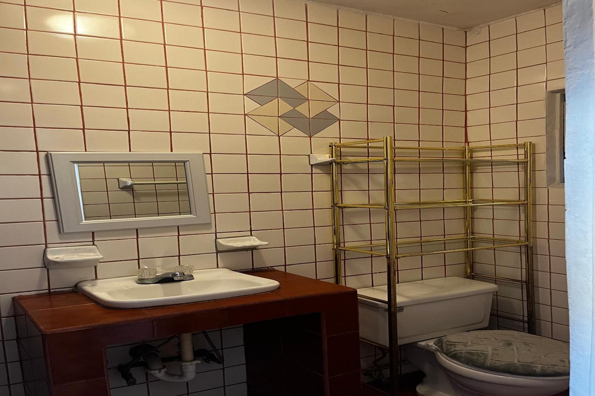 Oyo Hotel Linda Tijuana Kültér fotó