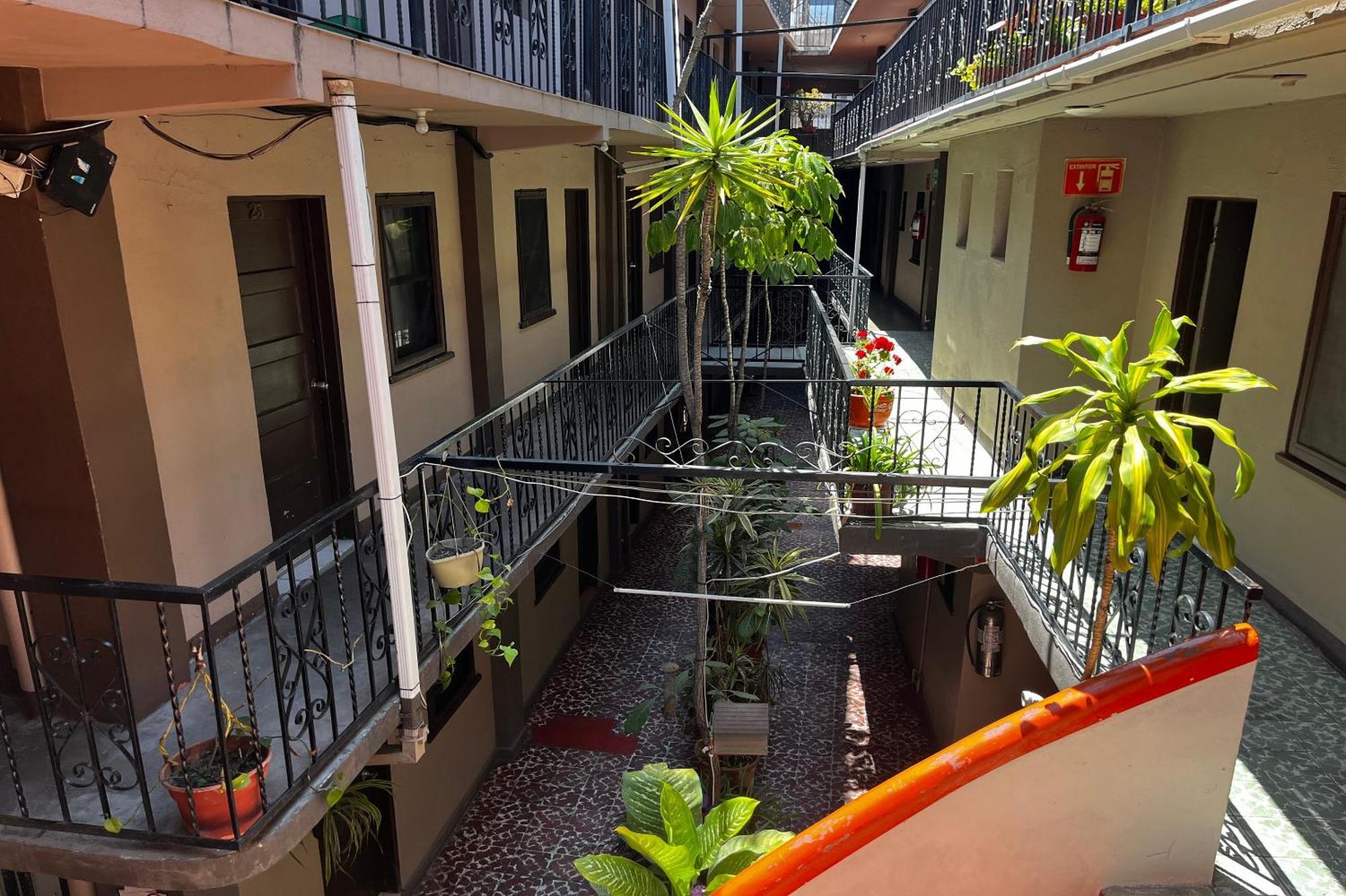 Oyo Hotel Linda Tijuana Kültér fotó